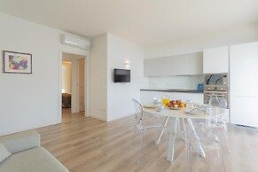 Valarin Como Luxory Apartment Wellness