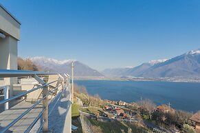 Valarin Como Luxory Apartment Wellness