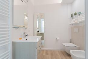 Valarin Como Luxory Apartment Wellness