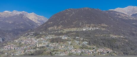 Valarin Como Luxory Apartment Wellness