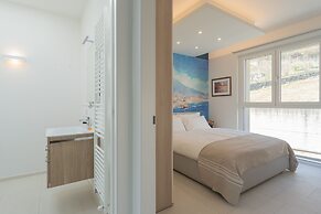 Valarin Napoli Luxory Apartment Wellness