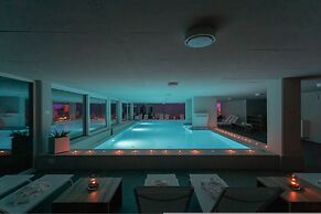 Valarin Napoli Luxory Apartment Wellness