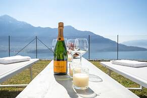 Valarin Napoli Luxory Apartment Wellness