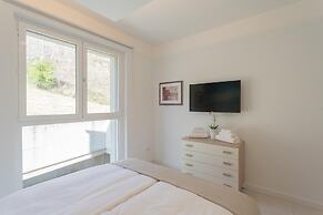 Valarin Napoli Luxory Apartment Wellness