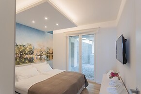 Valarin Roma Luxory Apartment Wellness