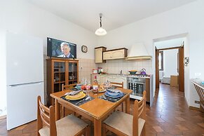 Charming La Gelosia Few Min From Lake