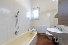 Charming La Gelosia Few Min From Lake