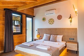 The Luxury Shelters