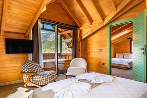 The Luxury Shelters