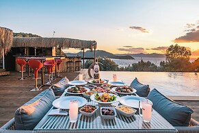 The Luxury Shelters
