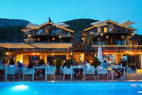The Luxury Shelters