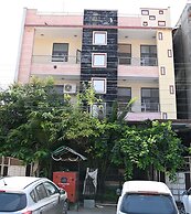 SOHANAs Homestays- 2 BHK Apartment with Terrace near Jaipur Internatio