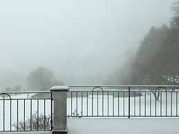 La Pause Musicale Near Salzburg Austria Luxury Chalet Swimming Lake