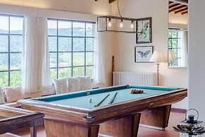 Villa Elizabeth an Hill Retreat