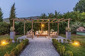 Villa Elizabeth an Hill Retreat