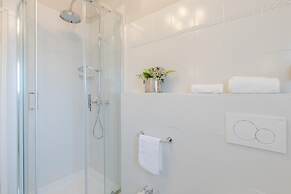 Villa Elizabeth an Hill Retreat