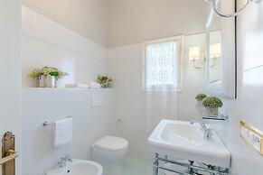 Villa Elizabeth an Hill Retreat