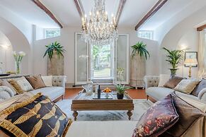 Villa Elizabeth an Hill Retreat