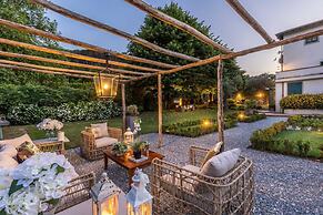 Villa Elizabeth an Hill Retreat