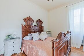 Villa Elizabeth an Hill Retreat