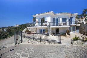 Villa Ligea in Sant Agata sui Due Golfi