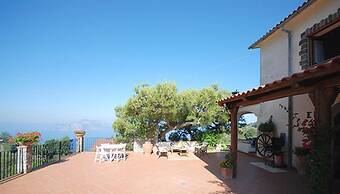 Villa Posidonia in Massa Lubrense