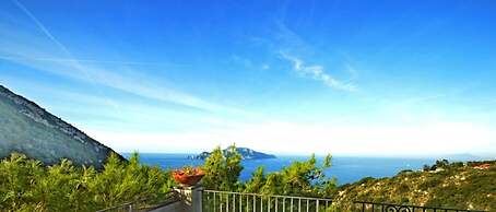 Villa Posidonia in Massa Lubrense