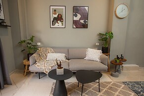 DeBlox living - Alhambra Apartments