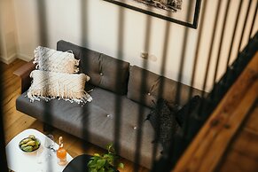 DeBlox living - Alhambra Apartments