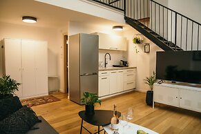 DeBlox living - Alhambra Apartments