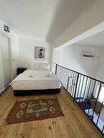 DeBlox living - Alhambra Apartments