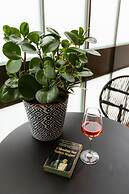 DeBlox living - Alhambra Apartments