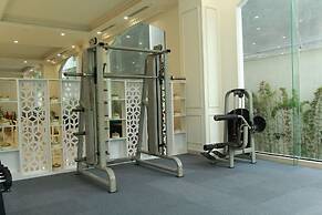 Grand Hill Apartment & Hotel