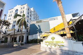 Grand Hill Apartment & Hotel