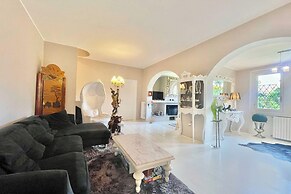 Villa Alice