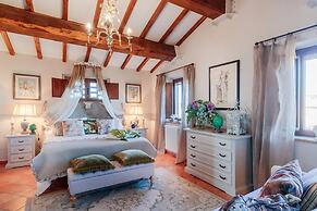 Villa Lajatico in Fabbrica