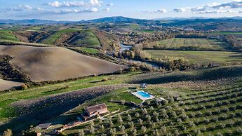 Villa Lajatico in Fabbrica