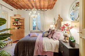 Casa Kathy in Lucca With 2 Bedrooms and 1 Bathrooms