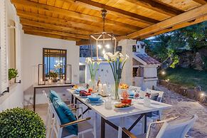 Villa La Bella in Ottiolu