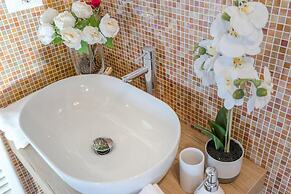 The Luxury Beach Villa