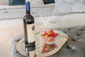 The Luxury Beach Villa