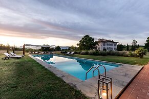 Il Conte Farmhouse Retreat