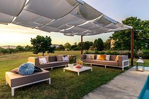Il Conte Farmhouse Retreat