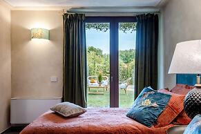 Il Conte Farmhouse Retreat