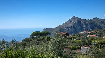 Villa Amiela in Sant Agata sui Due Golfi