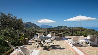 Villa Amiela in Sant Agata sui Due Golfi