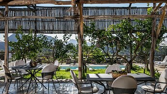 Villa Amiela in Sant Agata sui Due Golfi