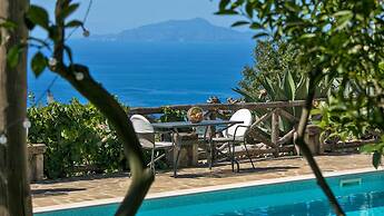 Villa Amiela in Sant Agata sui Due Golfi