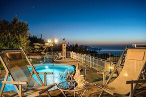 Villa Marika in Sant Agata sui Due Golfi