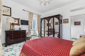 Villa Ferrara in Sant Agata sui Due Golfi